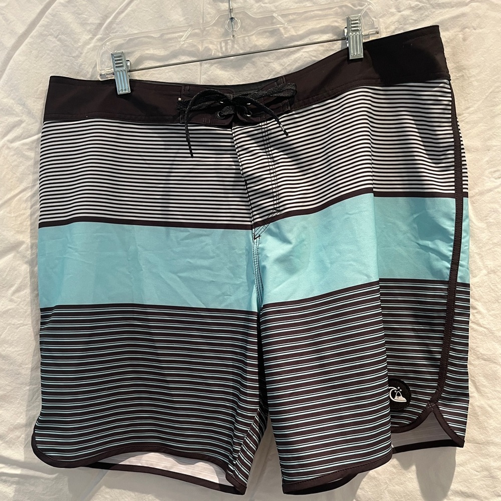 Quicksilver aqua and black Board Shorts size 38 waist